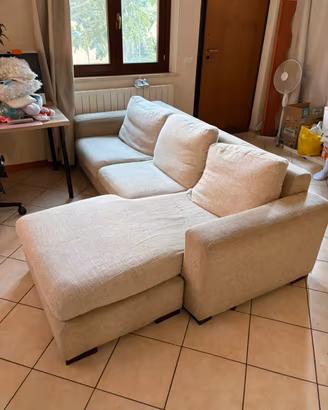 Divano Polttone e Sofa