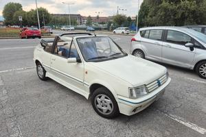  pegeut cabriolet  205