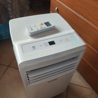 Climatizzatore Portatile COMFEE 9000 BTU nuovo