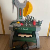 Banco da lavoro Bosch e motosega Bosch