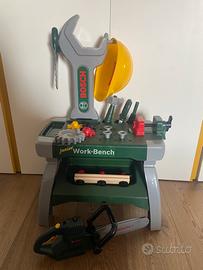 Banco da lavoro Bosch e motosega Bosch