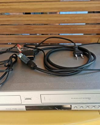 Lettore combinato DVD Samsung V6700S 