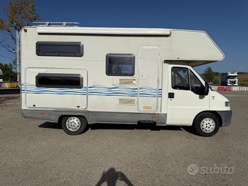 CAMPER AUTO ROLLER 6 POSTI FIAT 1.9 TD ANNO 2000