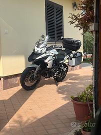 Benelli Trk 502x