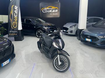 Piaggio Beverly 300 i.e. POLICE