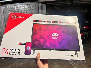 Smart Tv 24 pollici 12v 220v comr nuovo