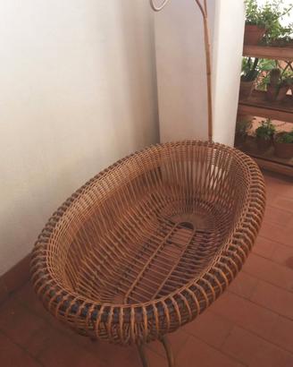 Culla vintage anni '70 in midollino/rattan