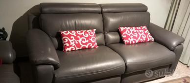 coppia divani in pelle 