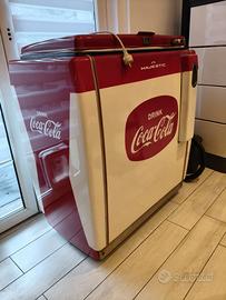 ghiacciaia coca cola
