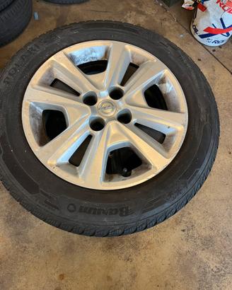 cerchi  gomme e sensori opel corsa