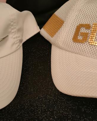 Cappelli Nike e Guess