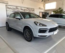 Porsche Cayenne 3.0 V6 E-Hybrid tetto panoramico