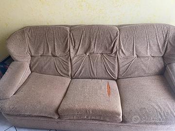 Regal  divano 3 posti