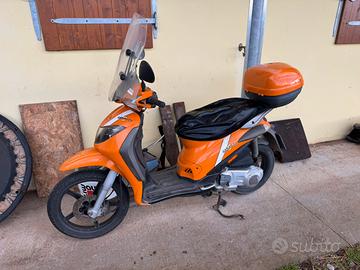 Piaggio liberty sport 150