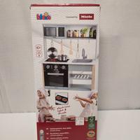 cucina giocattolo miele