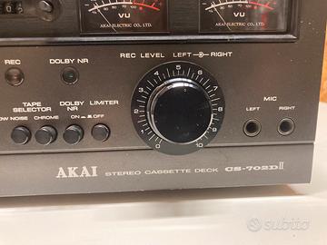 Piastra akai