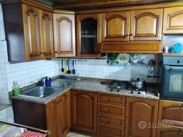 Villa di 170 m² con più di 5 locali e box auto a P