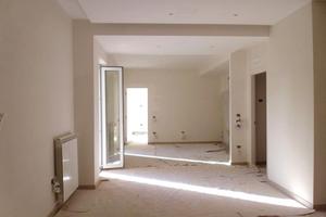 Appartamento con terrazzo ben rifinito a Casoria