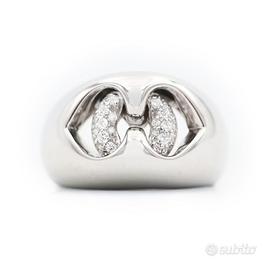 Anello Bulgari Abbraccio in oro bianco e diamanti