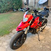 Ducati Hypermotard 1100s