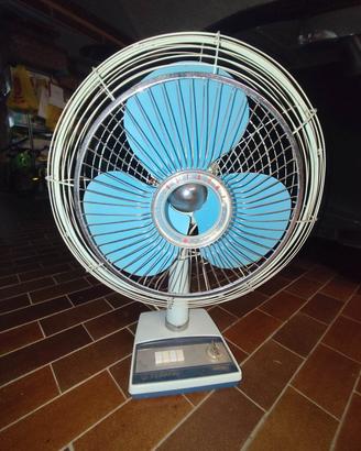 ventilatore vintage hitachi oscillation