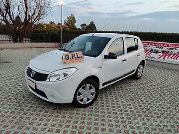 Dacia Sandero 1.4 benzina~NEOPAT~GPL~170.000~GARAN