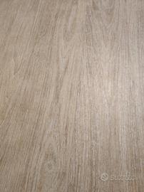 Pavimento gres porcellanato effetto legno