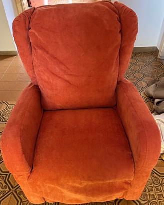 Poltrona reclinabile