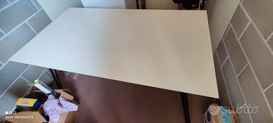 Tavolo cucina 160x90 bianco/nero – €80