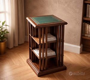 libreria girevole con piano in pelle