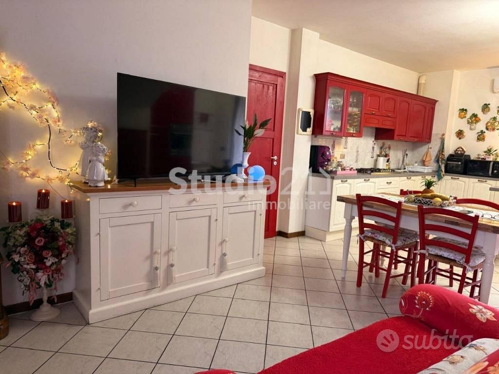 Appartamento – Reggello, Montanino - Vista 2