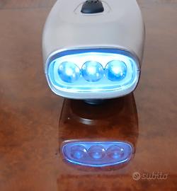 Torcia elettrica a manovella 