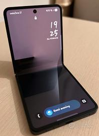 Samsung Z Flip 7 512gb