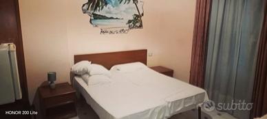 Labaro monolocale con balcone