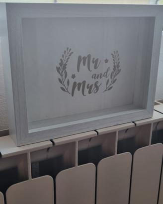 Cornice Mr & Mrs