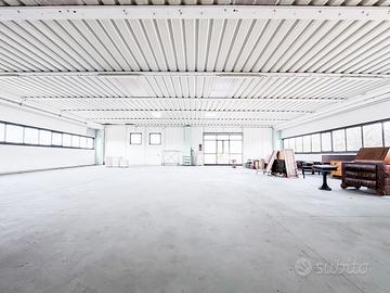 Capannone / Fondo a Olbia