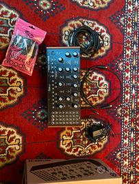 MOOG MOTHER-32 SEMI MODULARE