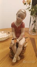 ragazza in porcellana 