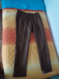 pantaloni marroni usati solo una volta come nuovi