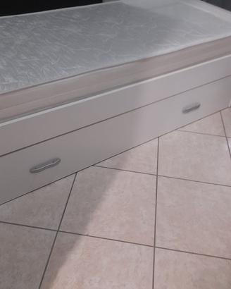 letto singolo che diventa matrimoniale