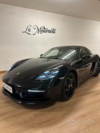 Porsche Cayman 718
