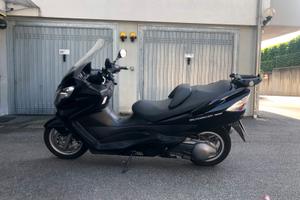Suzuki Burgman 400
