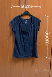 T-shirt donna Decathlon blu navy modello slim fit 