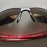 Bandana e occhiali Ferrari modello Modena FR18/928