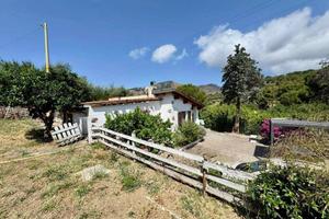 Villa di 70 m² con 4 locali a Porto Azzurro