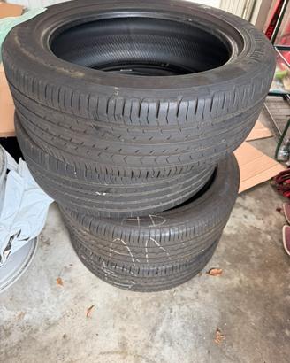 Gomme 205/55/17 Continental