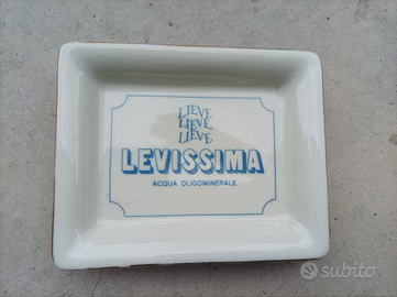 Posacenere Portacenere pubblicitario Levissima