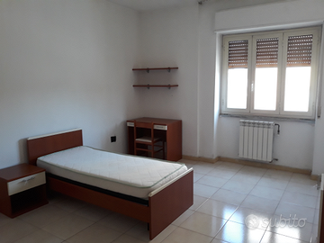 Stanza Singola in Via Cadello