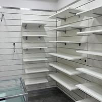 PANNELLI DOGATI CON MENSOLE E REGGIMENSOLE