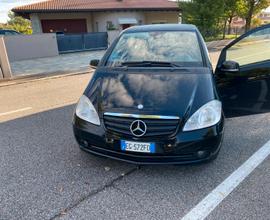 Mercedes-Benz Classe A 160 CDI (con cambio rotto)